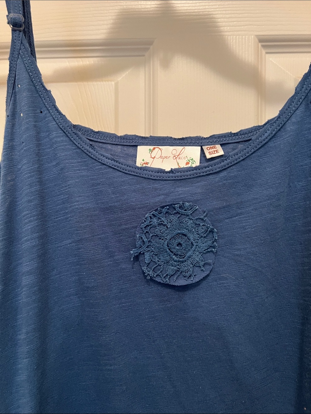 Paper Lace Tank - Picture 2 of 3
